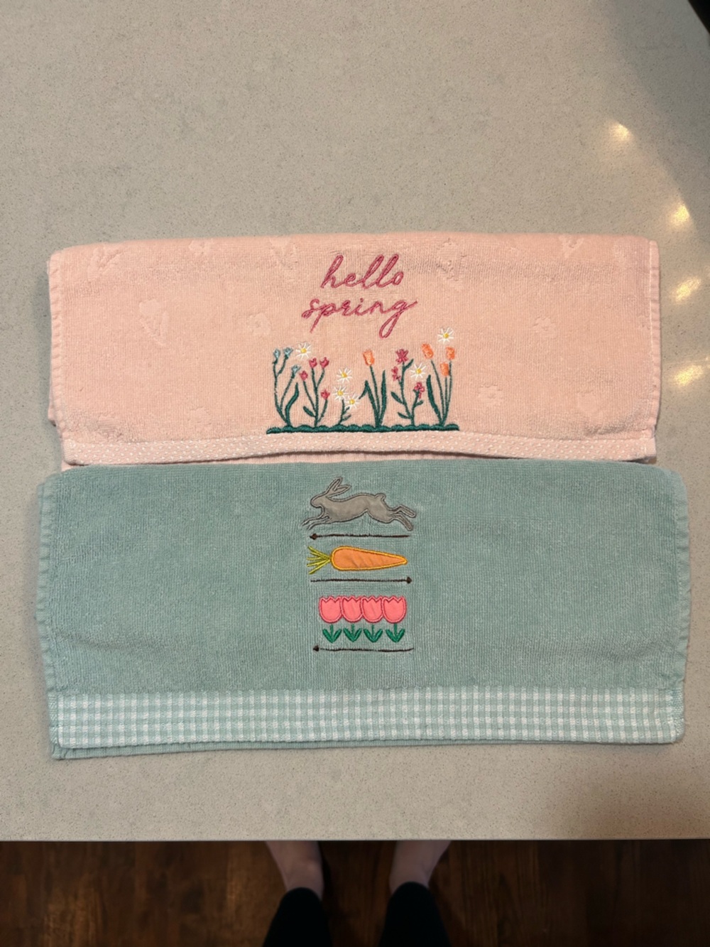 Set of 2 Pink/Blue Decorative Hand Towels - Spring/Easter